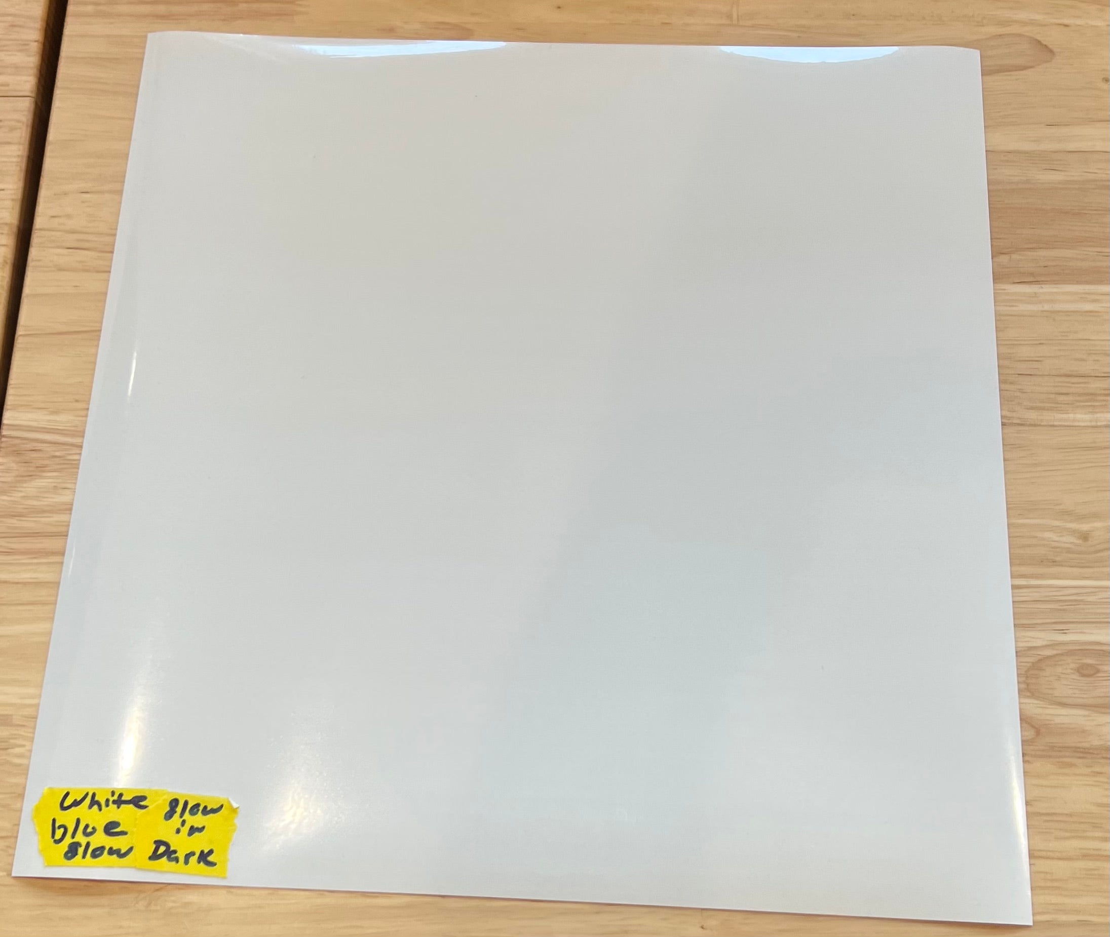 JD's Glow in the Dark Vinyl 1 Yard 12" x 36" - JD's Tees & Vinyl